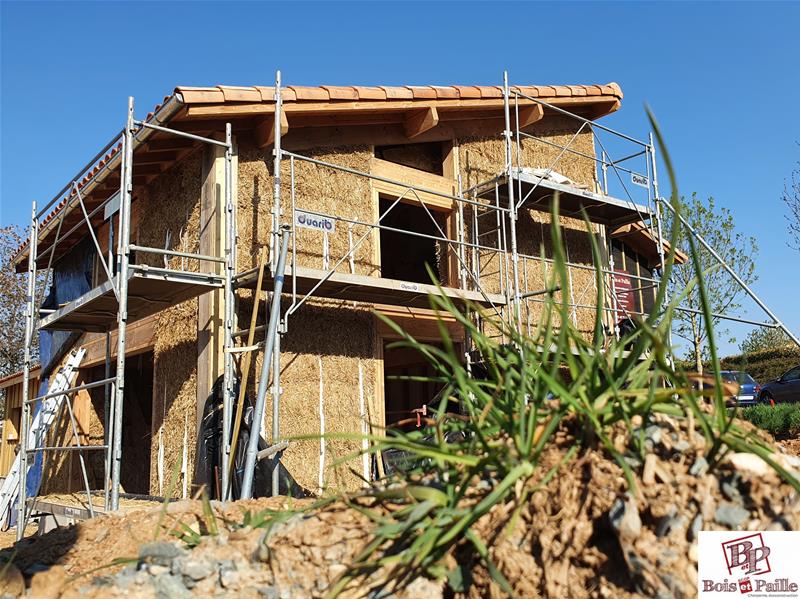 Maison et formation paille à Melle (79)